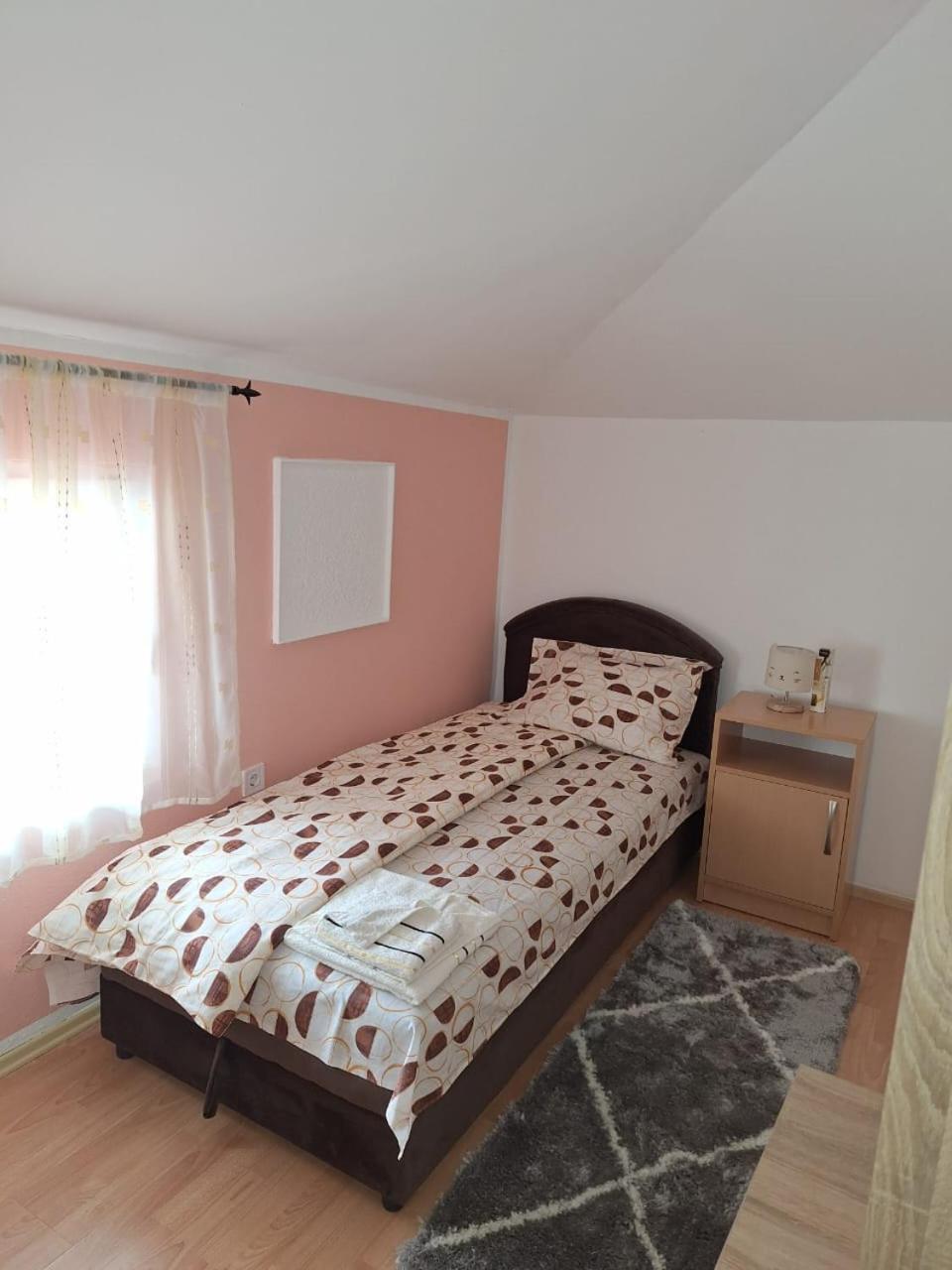 Apartment Duca Плужине Экстерьер фото